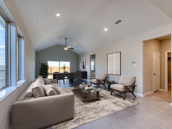 3rd image of 21119 Autumn Heights Dr