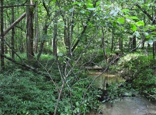 318 Oak Grove Rd, Landrum, SC 29356