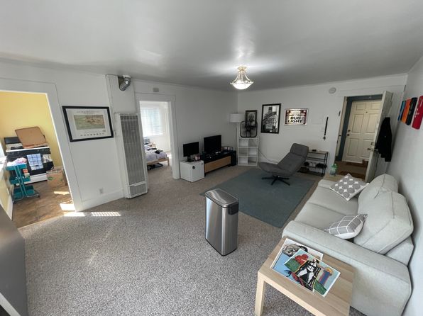 100 1/2 E Haley St APT B