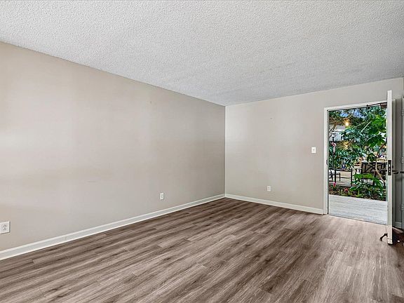 3rd image of 3589 Covington Pike APT 112