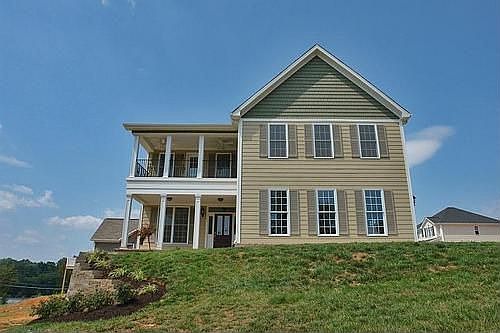1st image of 4886 Summerville Ln