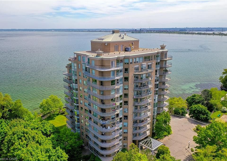 1st image of 2190 Lakeshore Rd #304