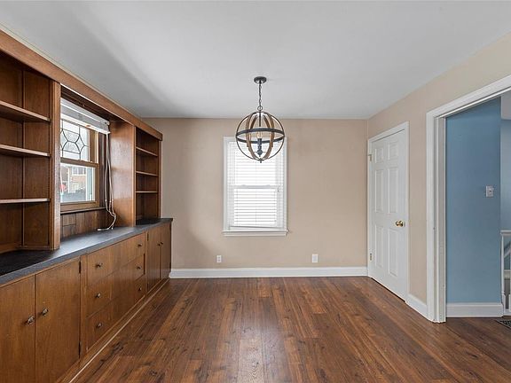 5th image of 7846 Menola St