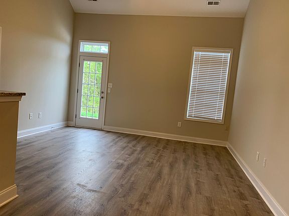 3rd image of 2945 Sunny Creek Way