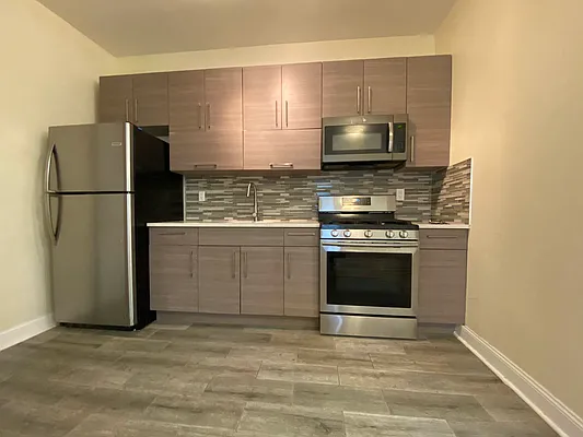 Rented by Target Realty Group | media 8