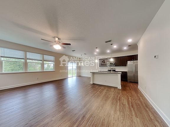 5th image of 10321 Watercrest Ct