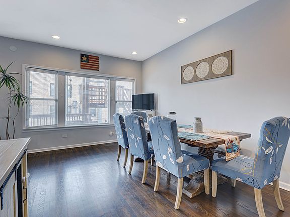 5th image of 4421 N Malden St #2N