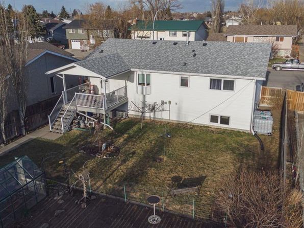 5349 E 6th St W, Claresholm, AB T0L 0T0