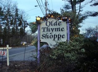 370 Old Colony Rd, Norton, MA 02766