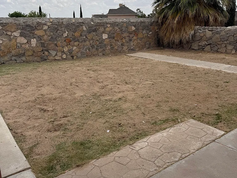 1728 Aquilla Jane Ct — Photo 17
