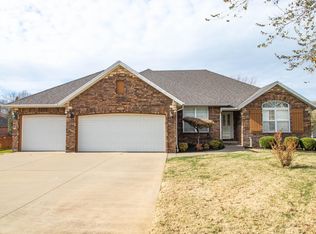 3207 Aussie Ct, Springfield, MO 65810