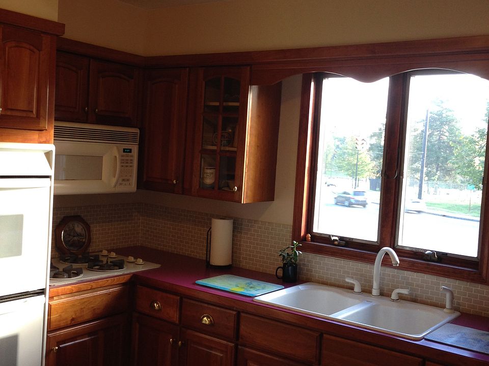 2nd image of 1614 Delaware Ave