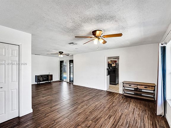 4th image of 7570 Johnson St