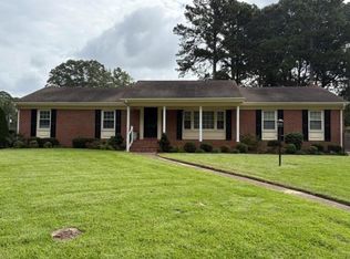 3317 Foxgrove Ln, Chesapeake, VA 23321
