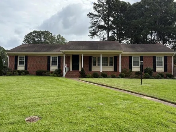 3317 Foxgrove Ln, Chesapeake, VA 23321