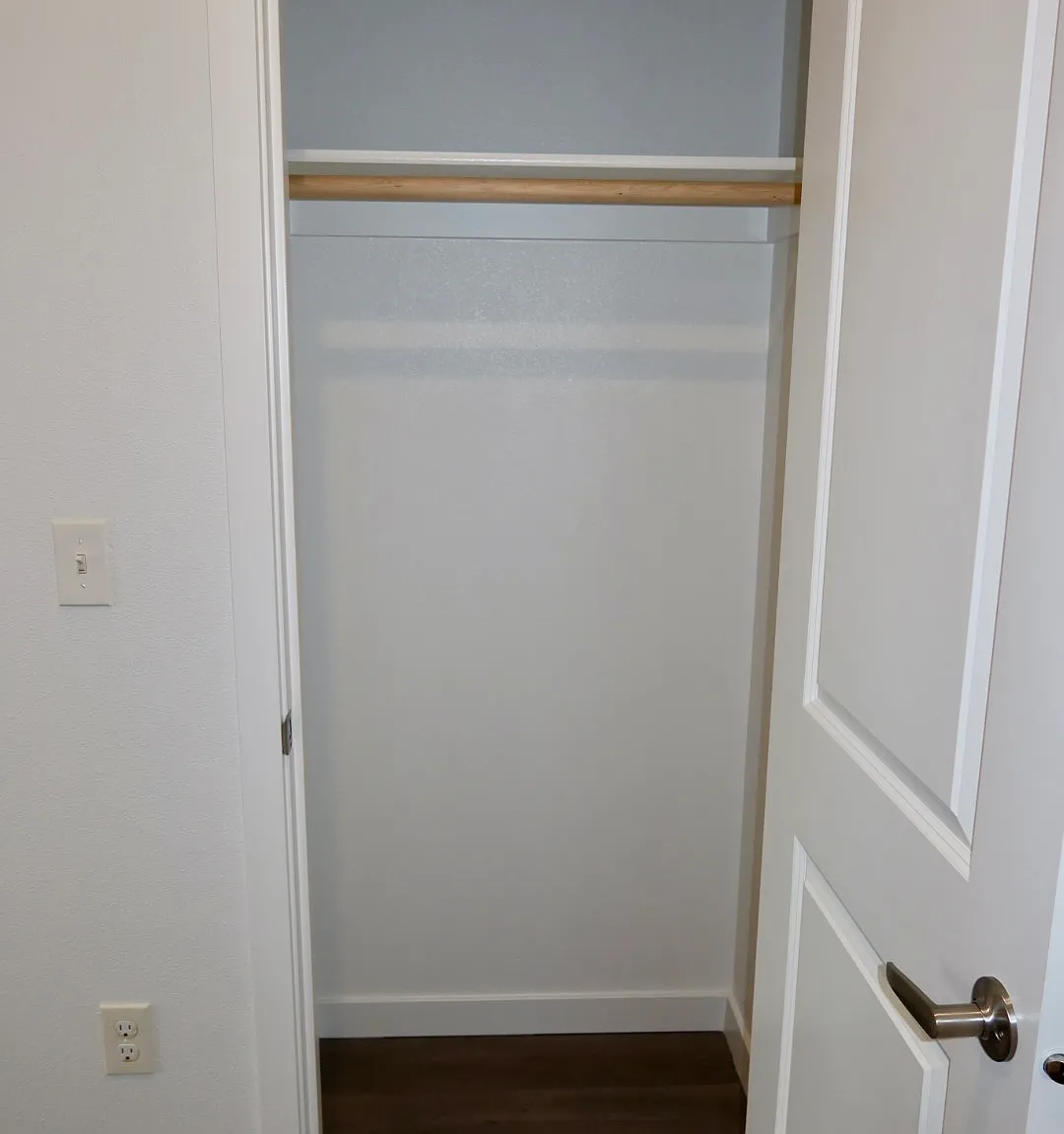 2 bed, 850 sqft, $1,750 — Photo 3