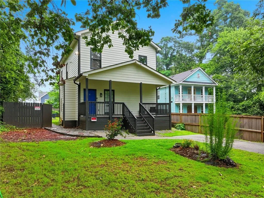 5 bed, 2.0 bath, 1980 sqft, $2,600 — Photo 3