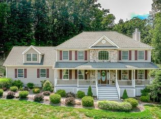 2 Morgan Dr, Wantage, NJ 07461