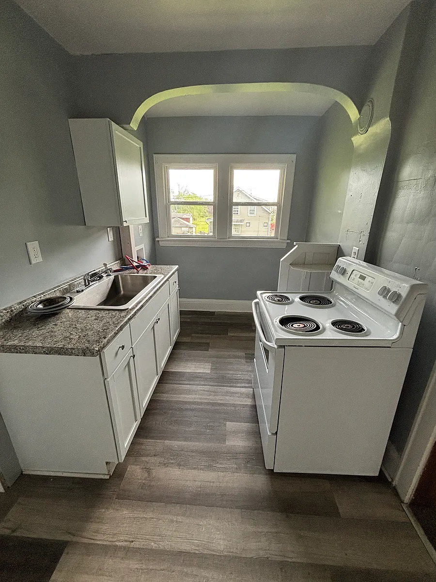 Building Photo - 235 S Arlington St #4