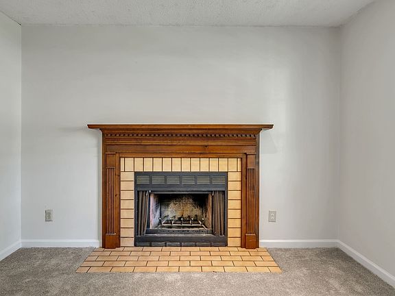 5th image of 3206 Cedar Ridge Rd