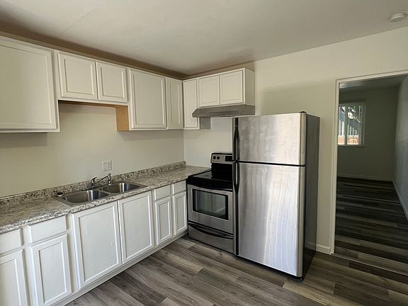 2nd image of 1029 Louisiana Blvd SE #C