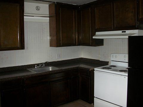 2nd image of 26 Deering Ct