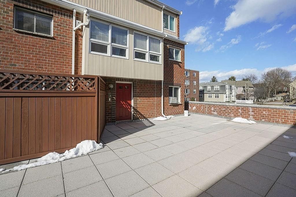 91 Spring St APT 11, Watertown, MA 02472 | Zillow