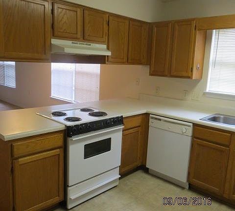4th image of 129 Wildflower Ln