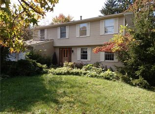 5850 Ogilby Dr, Hudson, OH 44236