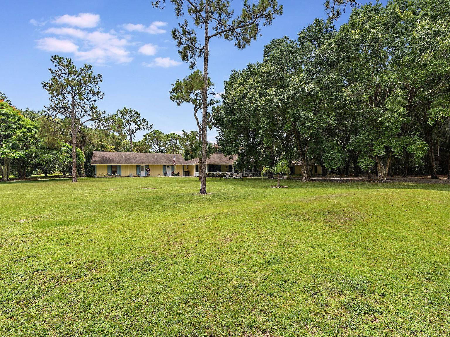 14640 Crazy Horse Ln, Palm Beach Gardens, FL 33418 | Zillow