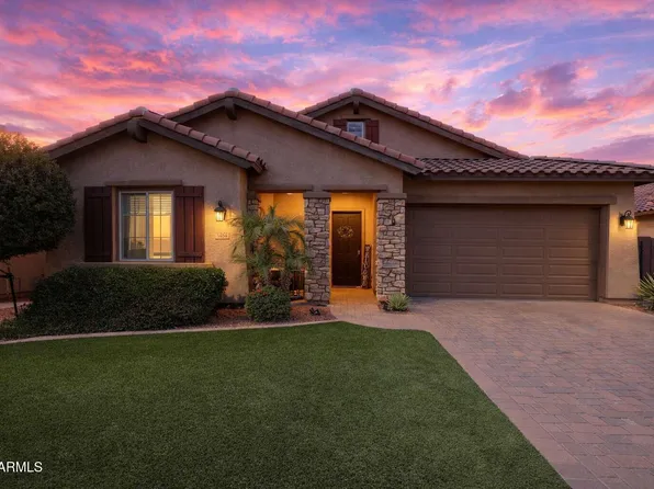 1484 W CALABASH Avenue, Queen Creek, AZ 85140