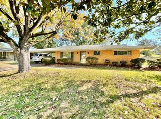 2405 Pemberton Ave, Tupelo, MS 38801