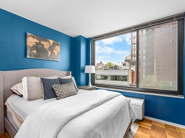 111 E 30th St #8B — Photo 7