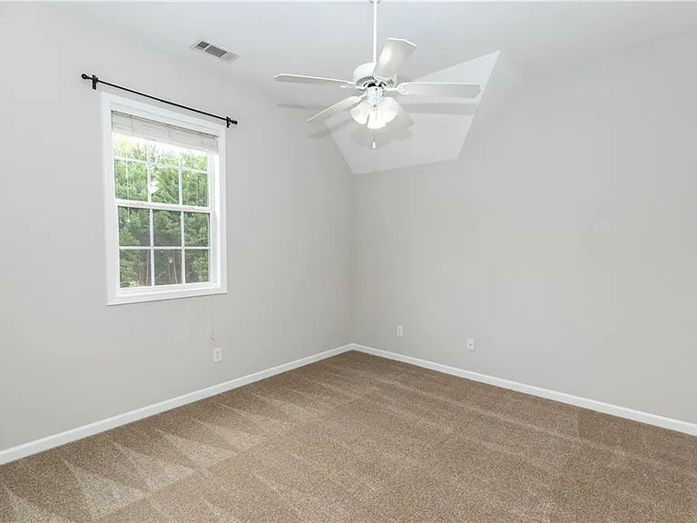 1134 Nathan Mauldin Dr — Photo 37
