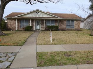 1805 Mission Dr, Garland, TX 75042