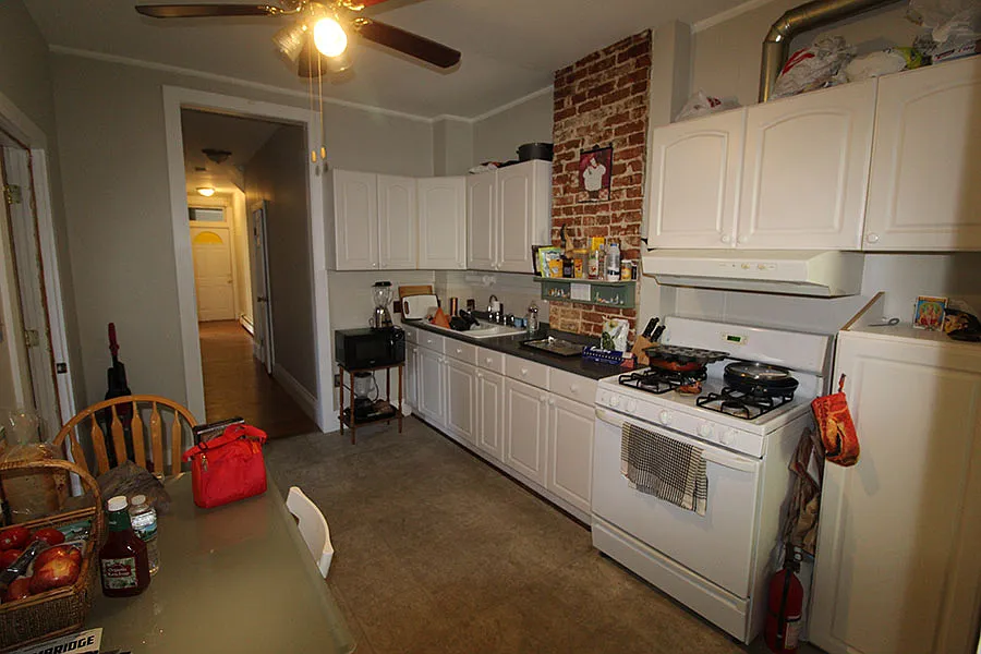 2 bed, 1000 sqft, $3,500 — Photo 2