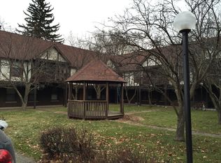 2144 Scottwood Ave, Toledo, OH 43620