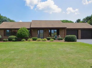 511 Frysville Rd, York, PA 17406