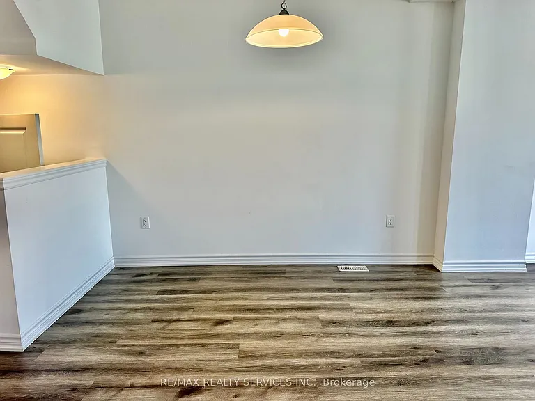 461 Blackburn Dr #22 — Photo 17