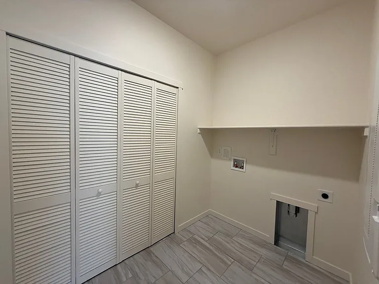 2138 Brookfield Dr #A — Photo 10