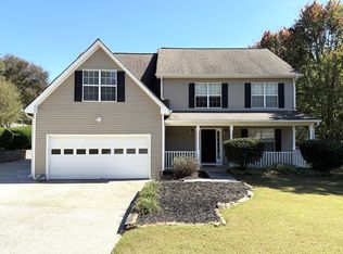7235 Coral Lake Dr, Flowery Branch, GA 30542