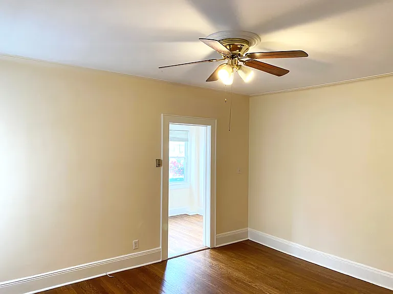 18 S Eckar St #1 — Photo 3