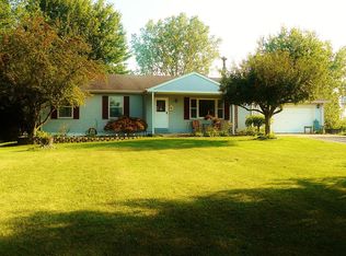 3068 Ready Rd, South Rockwood, MI 48179