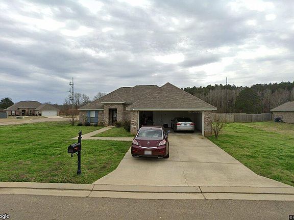 2nd image of 559 Westfield Dr