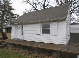 2918 N Hanley Rd, Saint Louis, MO 63121