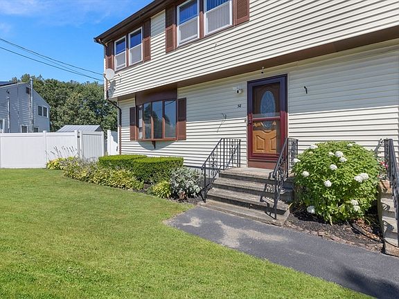 3rd image of 54 Country Club Dr Unit 54