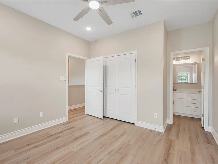3213 Link St #112 — Photo 10