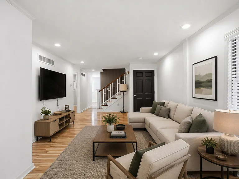 302 Yerkes St — Photo 10