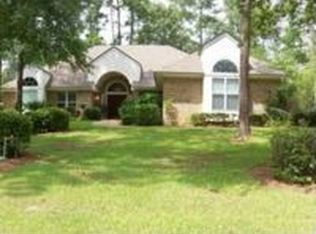 8962 Winged Foot Dr, Tallahassee, FL 32312