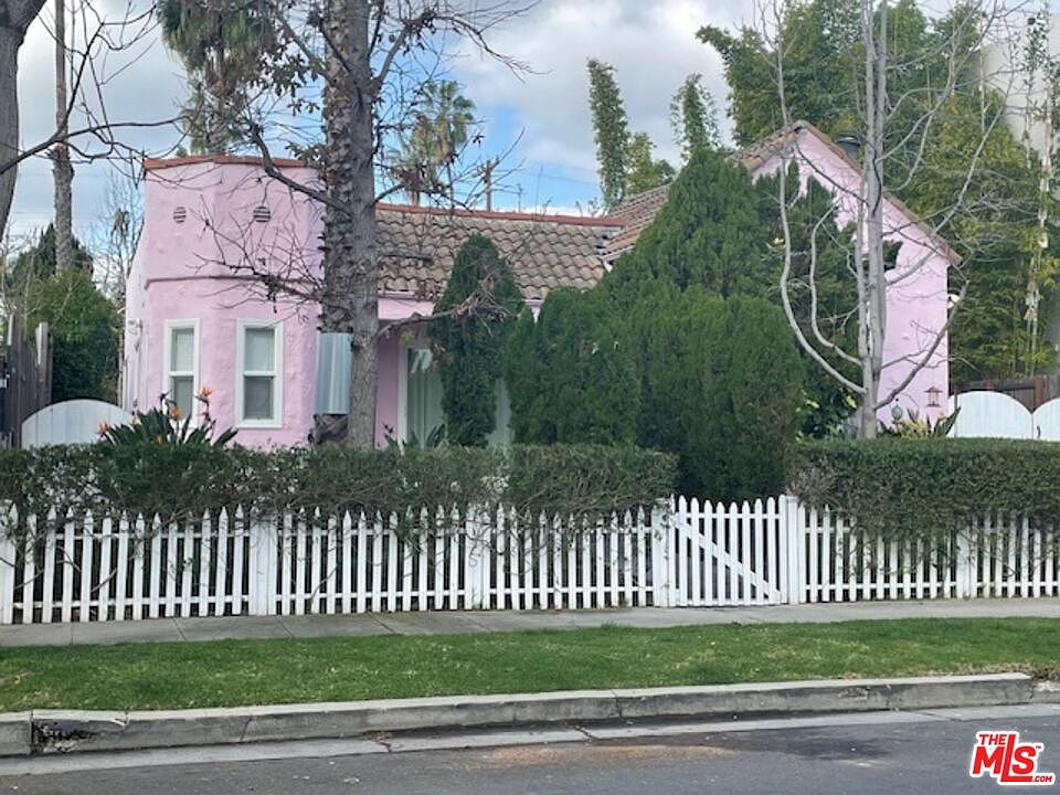1st image of 459 S Holt Ave